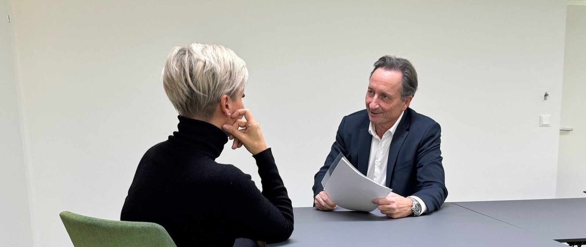 Foto: Gesundheit Burgenland Ombudsmann beim Gespräch